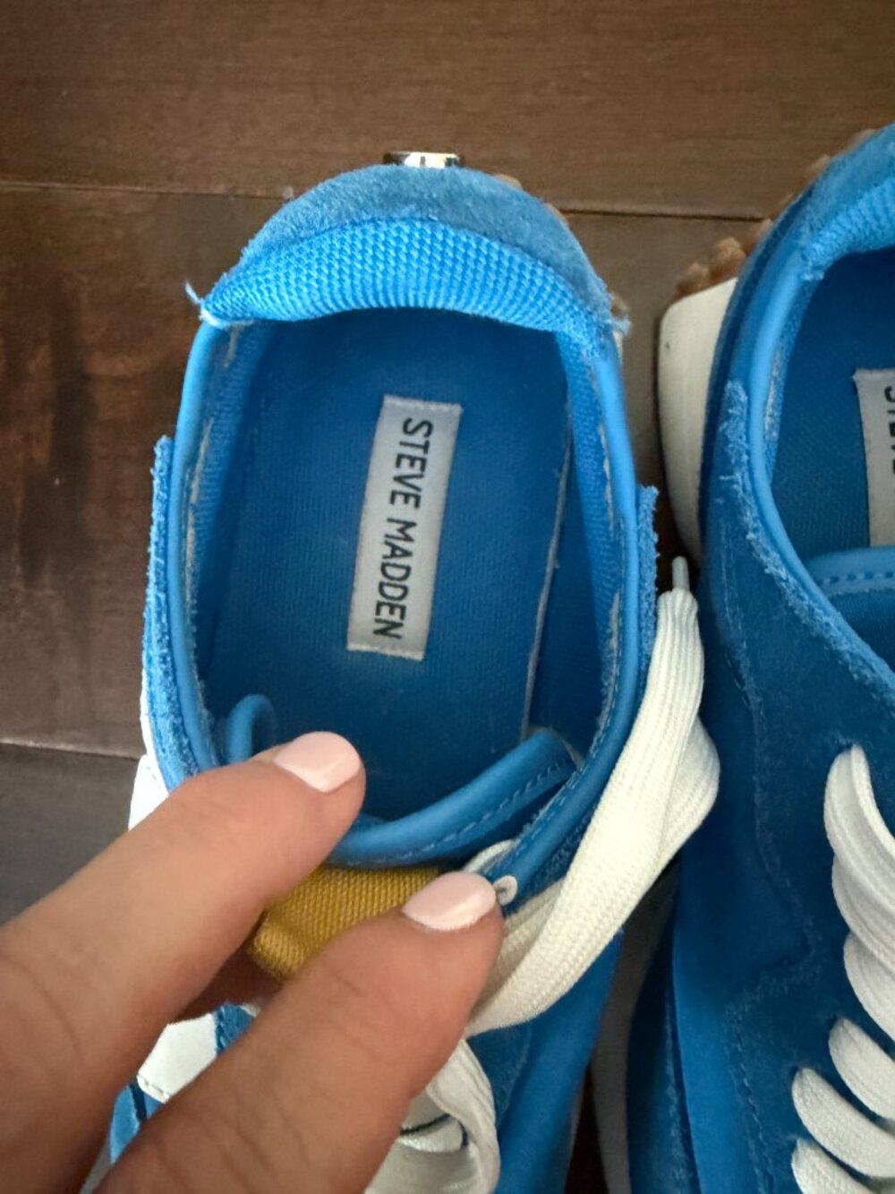Steve Madden Women's Campo Suede Casual Fashion Sneakers Blue & Yellow Size 8.5 - Picture 8 of 10